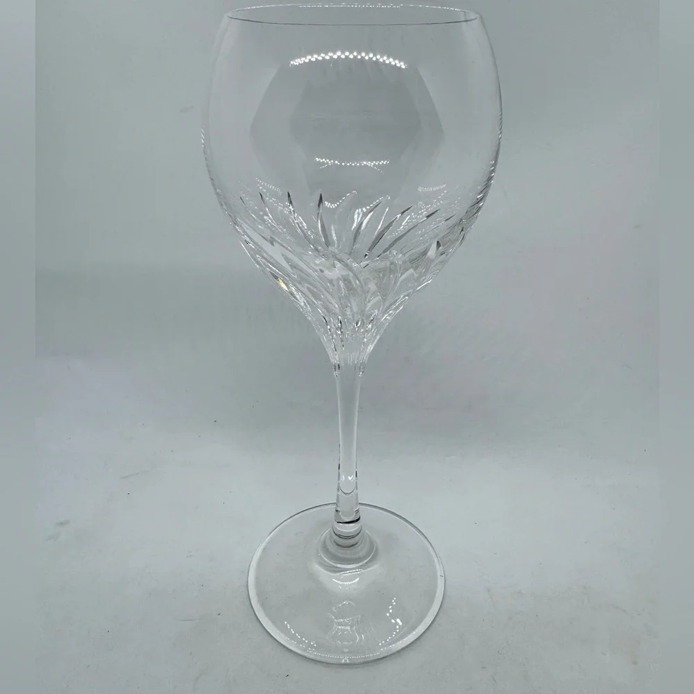 Romantique 8oz Wine Glasses by GORHAM CRYSTAL Set of 4